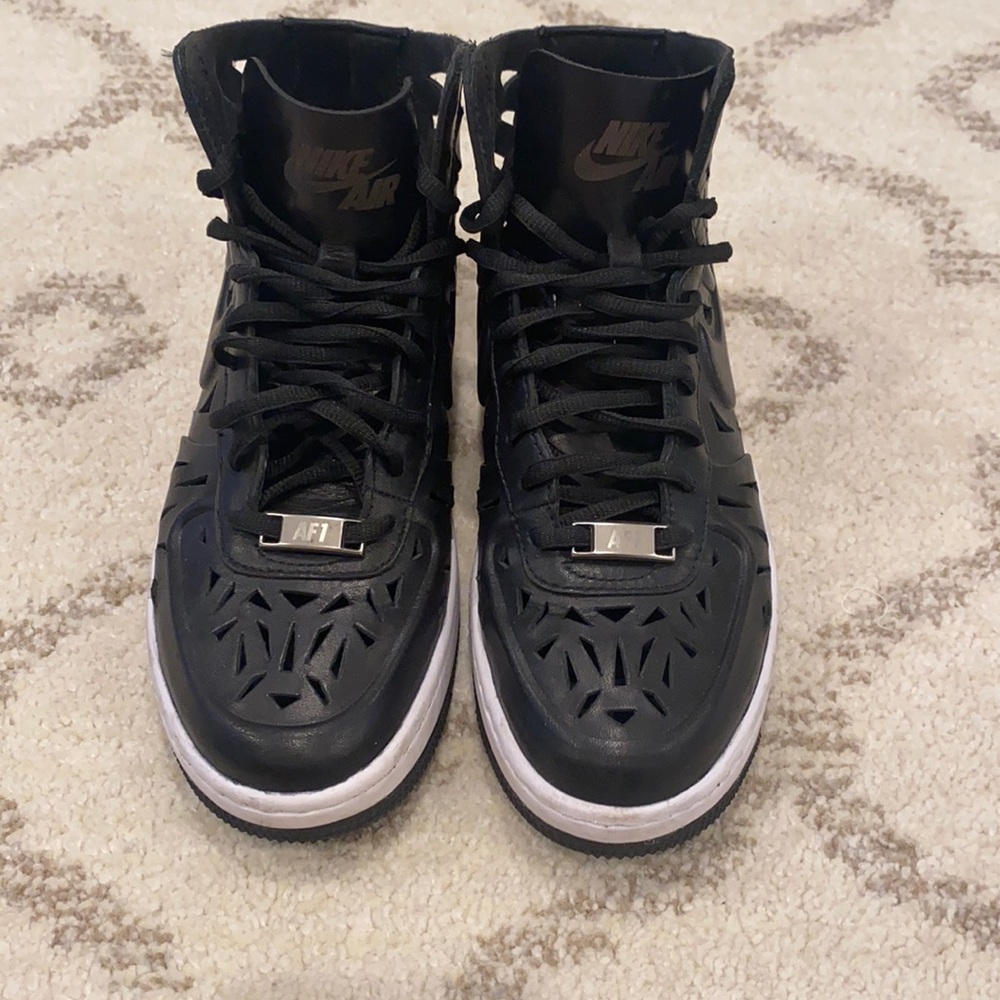 Nike Black Leather High Top Shoes Size 6